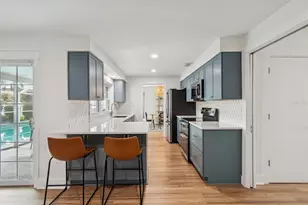 3838 McKay Creek Dr, Largo, FL 33770 - Photo 11