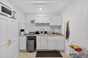 7618 Lavender Ln, Tampa, FL 33619 - Photo 23