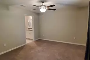 5161 White Chicory Dr, Apollo Beach, FL 33572 - Photo 9