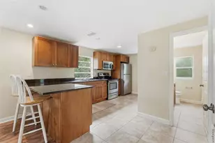 2814 W Humphrey St, Tampa, FL 33614 - Photo 27