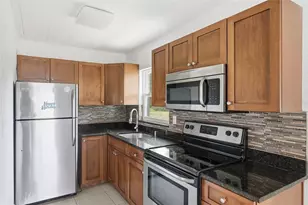 2814 W Humphrey St, Tampa, FL 33614 - Photo 51