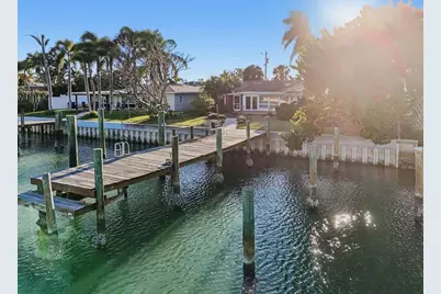 11975 4th Street E, Treasure Island, FL 33706 - Photo 11