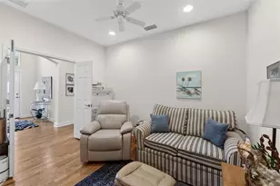2243 Oakley Green Dr, Sun City Center, FL 33573 - Photo 9