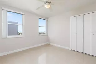 10355 Paradise Blvd, Treasure Island, FL 33706 - Photo 17