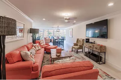 1125 W Peppertree Drive #102, Sarasota, FL 34242 - Photo 5