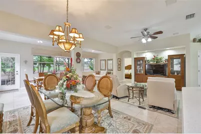 1118 Emerald Dunes Drive, Sun City Center, FL 33573 - Photo 11