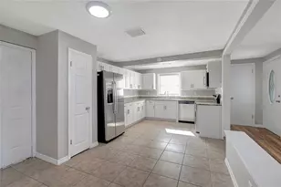 5605 Oceanic Rd, Holiday, FL 34690 - Photo 11