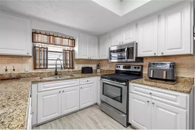 1005 Mook Street, Brandon, FL 33510 - Photo 17