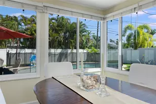 731 44th Ave NE, Saint Petersburg, FL 33703 - Photo 11