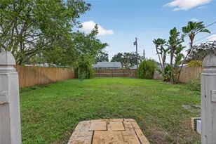 5617 19th Ave S, Gulfport, FL 33707 - Photo 47