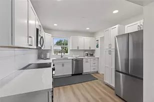 5617 19th Ave S, Gulfport, FL 33707 - Photo 3