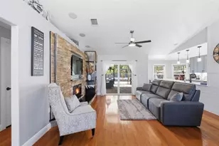 26604 Pheasant Run, Wesley Chapel, FL 33544 - Photo 9