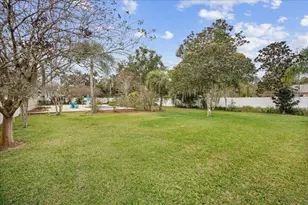 14251 13th St, Dade City, FL 33523 - Photo 23