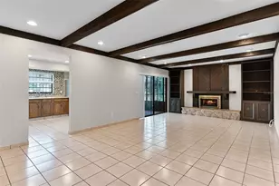 8208 La Serena Dr, Tampa, FL 33614 - Photo 3