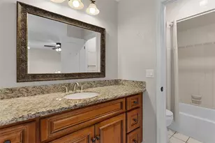 8208 La Serena Dr, Tampa, FL 33614 - Photo 9