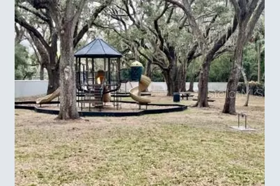 2348 Lake Woodberry Circle, Brandon, FL 33510 - Photo 19