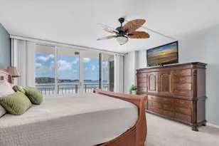 100 Pierce St, Clearwater, FL 33756 - Photo 23