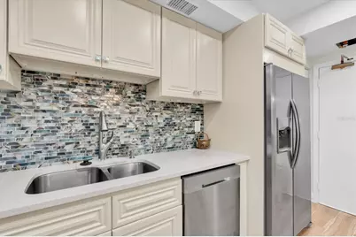 100 Pierce Street #305, Clearwater, FL 33756 - Photo 17