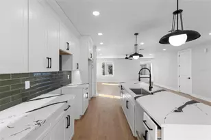 4208 W Carmen St, Tampa, FL 33609 - Photo 15