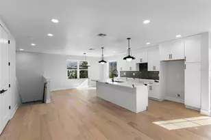 4208 W Carmen St, Tampa, FL 33609 - Photo 11