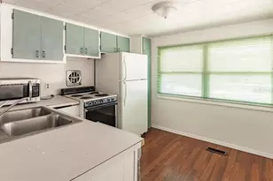 6510 Kansas St, Bradenton, FL 34207 - Photo 9