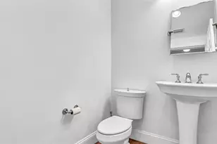 2215 Soho Bay Ct, Tampa, FL 33606 - Photo 9
