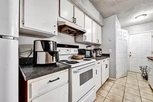 4965 Steel Dust Ln, Lutz, FL 33559 - Photo 11