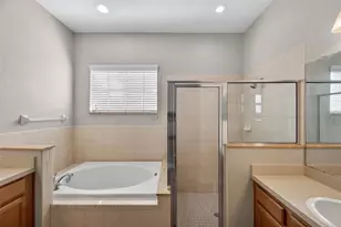 2541 Centennial Falcon Dr, Valrico, FL 33596 - Photo 21