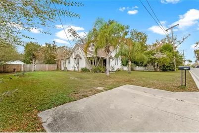 13627 13th Street, Dade City, FL 33525 - Photo 11