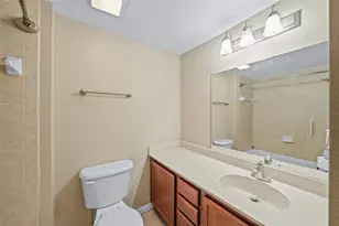 406 S Cedar Ave, Tampa, FL 33606 - Photo 23