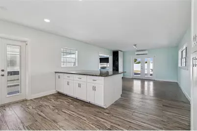 1733 Bayou Grande Boulevard NE, Saint Petersburg, FL 33703 - Photo 11