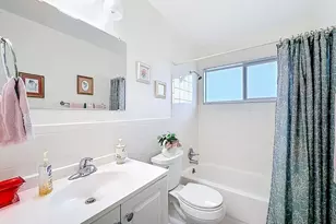 9506 45th St N, Pinellas Park, FL 33782 - Photo 5