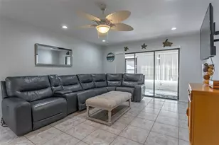 19029 US Hwy 19 N, Clearwater, FL 33764 - Photo 11