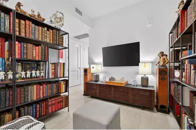 301 1st Street S #1505, Saint Petersburg, FL 33701 - Photo 23