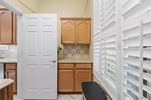 5446 Bluepoint Dr, Port Richey, FL 34668 - Photo 41