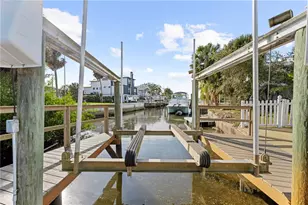 5446 Bluepoint Dr, Port Richey, FL 34668 - Photo 21
