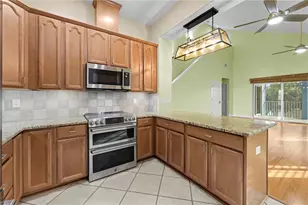 5446 Bluepoint Dr, Port Richey, FL 34668 - Photo 43