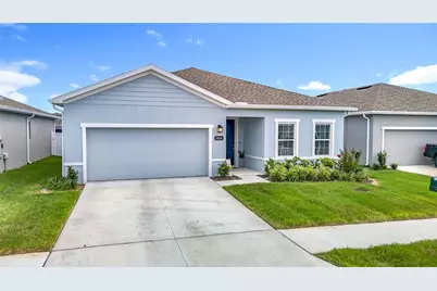 35428 Crescent Creek Drive, Zephyrhills, FL 33541 - Photo 3