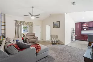 2620 49th Ave N, Saint Petersburg, FL 33714 - Photo 9