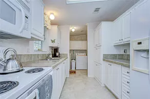 3337 Dawns Dell, Zephyrhills, FL 33541 - Photo 13