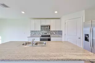 12159 Kingsley Trl, Parrish, FL 34219 - Photo 15