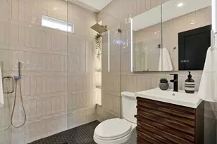 310 20th Ave S, Saint Petersburg, FL 33705 - Photo 13