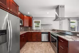 1245 Idlewild Dr, Clearwater, FL 33755 - Photo 9