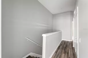 26532 Castleview Way, Wesley Chapel, FL 33544 - Photo 15