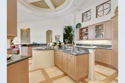 6320 Burnham Road, Naples, FL 34119 - Photo 11