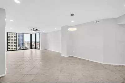 1 Beach Drive SE #1910, Saint Petersburg, FL 33701 - Photo 5