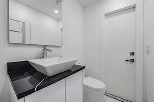 16107 Pebblebrook Dr, Tampa, FL 33624 - Photo 15