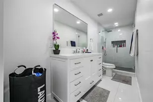 16107 Pebblebrook Dr, Tampa, FL 33624 - Photo 37