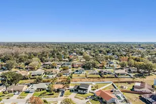 16107 Pebblebrook Dr, Tampa, FL 33624 - Photo 3