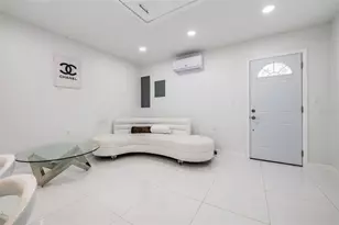 16107 Pebblebrook Dr, Tampa, FL 33624 - Photo 33